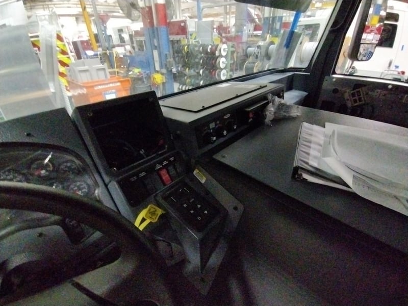 MacQueen Emergency Equipment 07 01 (360) jpg