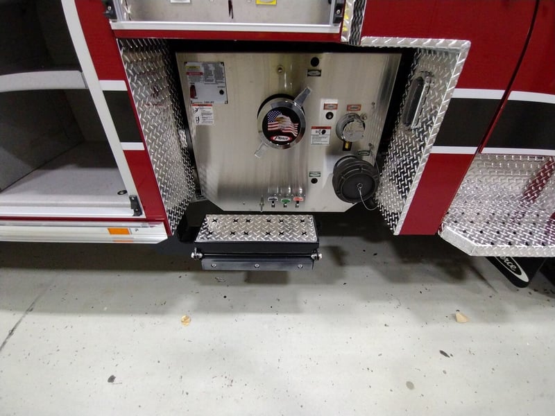 MacQueen Emergency 140 jpg