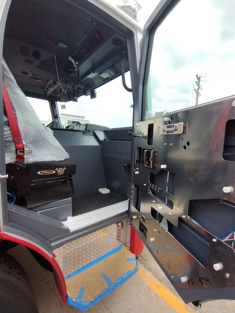 MacQueen Emergency 325 jpg