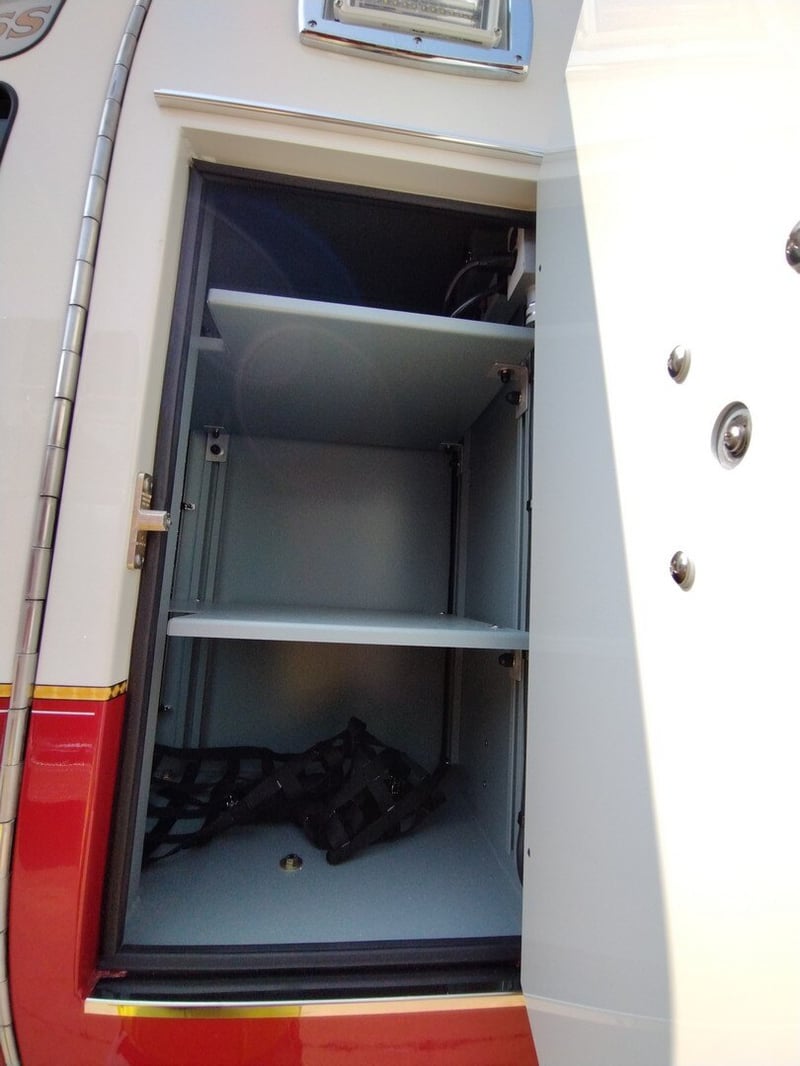 MacQueen Emergency 35 jpg