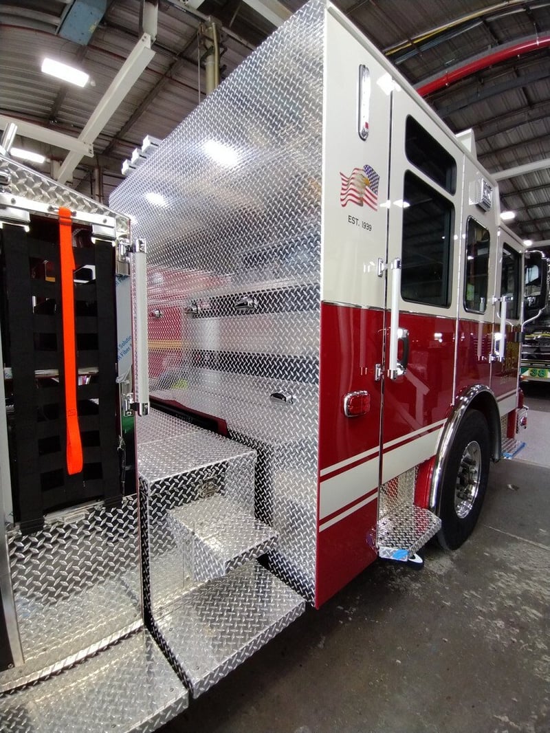 MacQueen Emergency 66 jpg