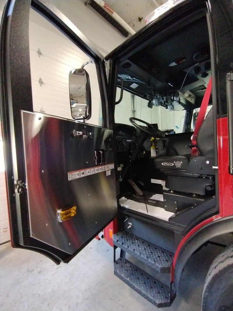 MacQueen Emergeny B (128) JPG