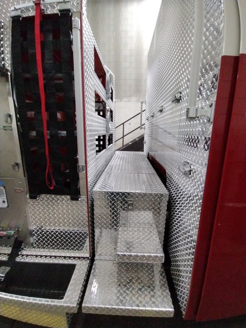 MacQueen Emergeny B (312) JPG