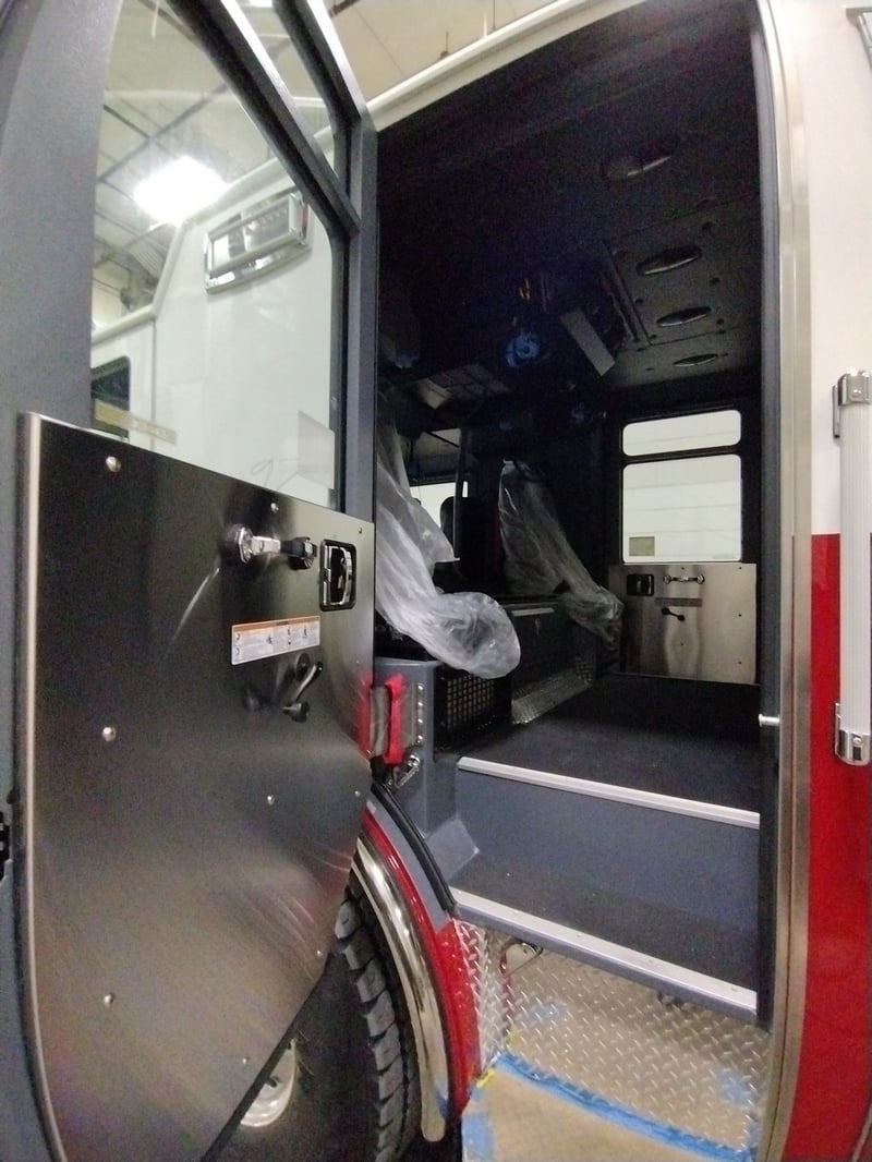 MacQueen Emergeny B (329) JPG