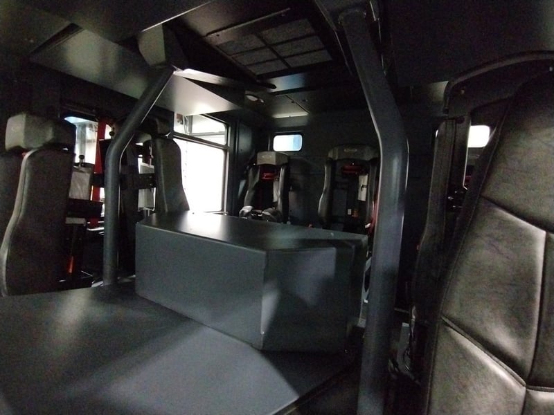 MacQueen Emergeny B (445) JPG