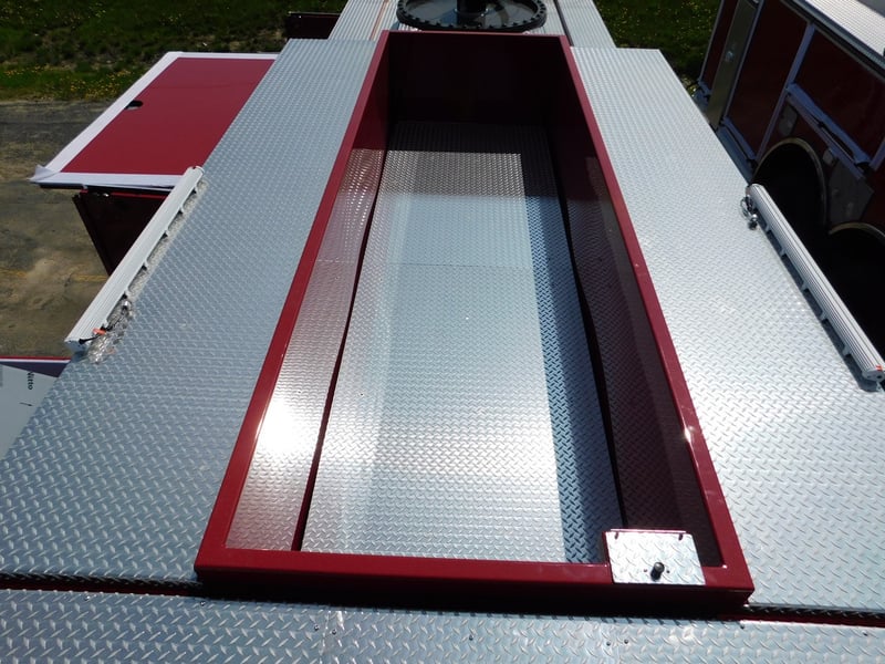 MacQueen Emergeny Equipment 1 (120) JPG