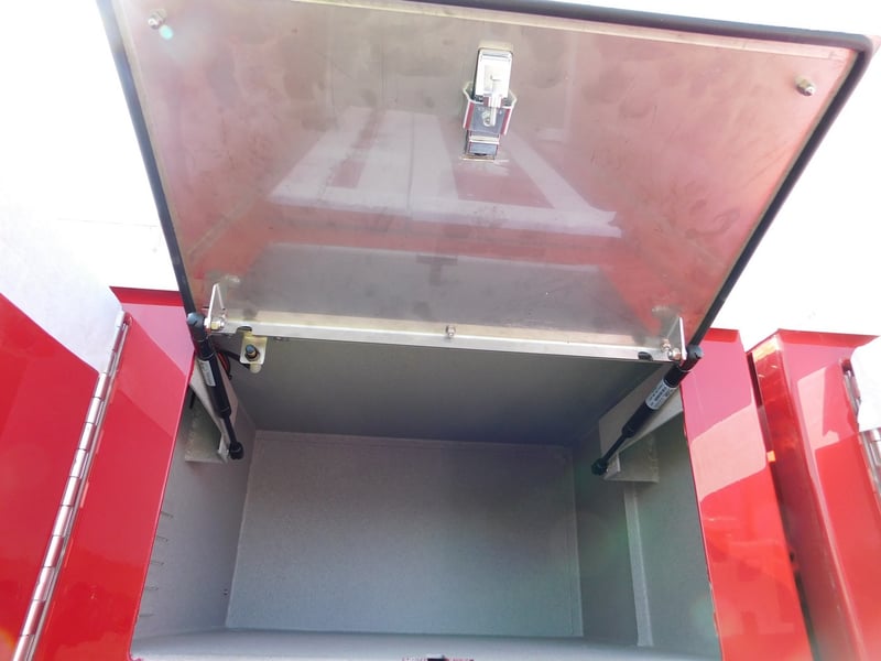 MacQueen Emergeny Equipment 1 (125) JPG