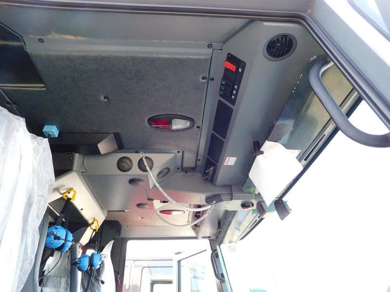 MacQueen Emergeny Equipment 1 (136) JPG