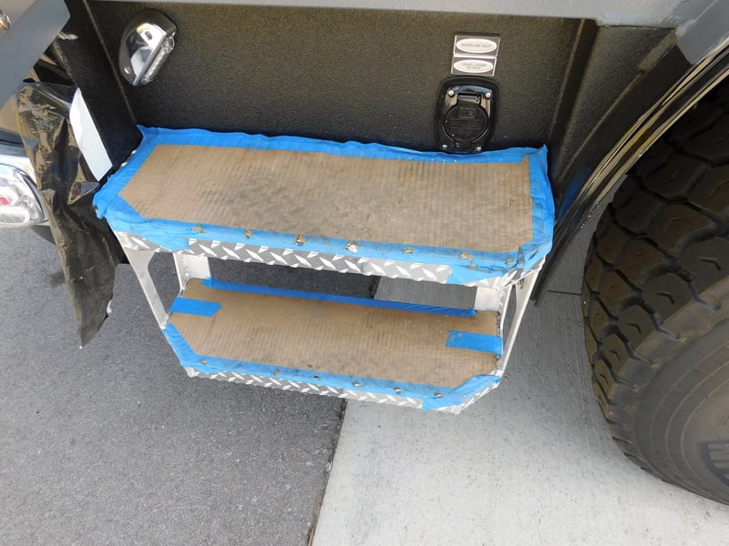 MacQueen Emergeny Equipment 1 (171) JPG
