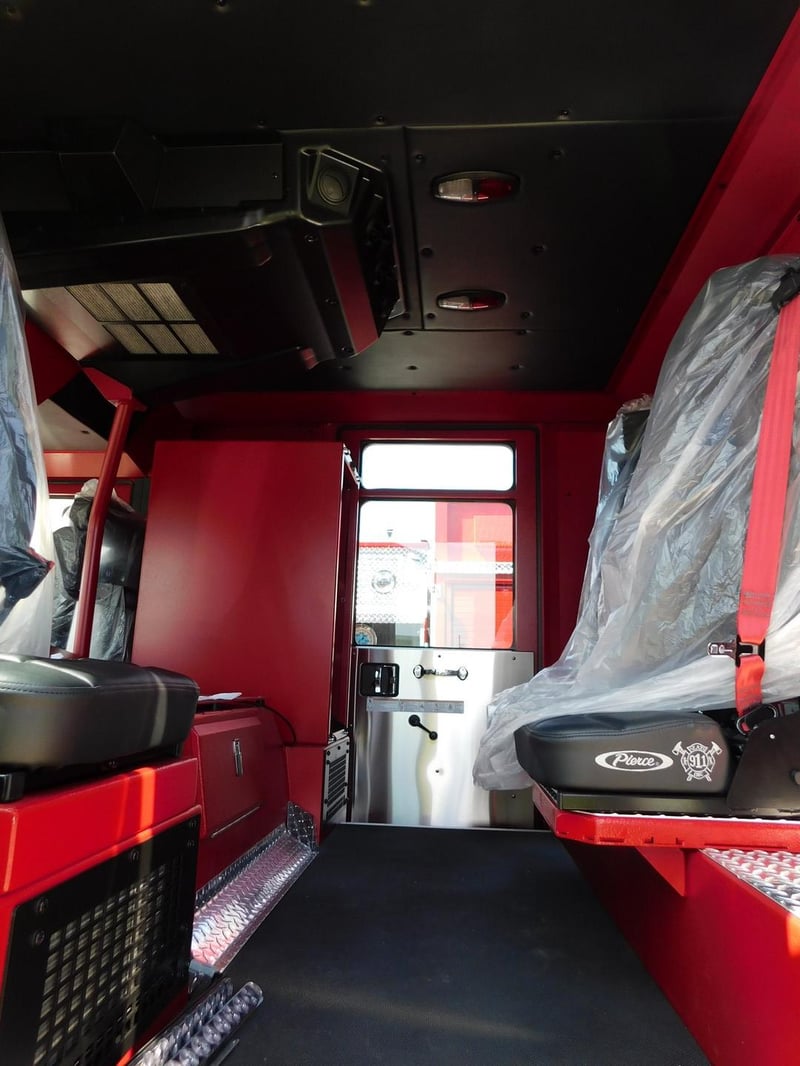 MacQueen Emergeny Equipment 1 (215) JPG