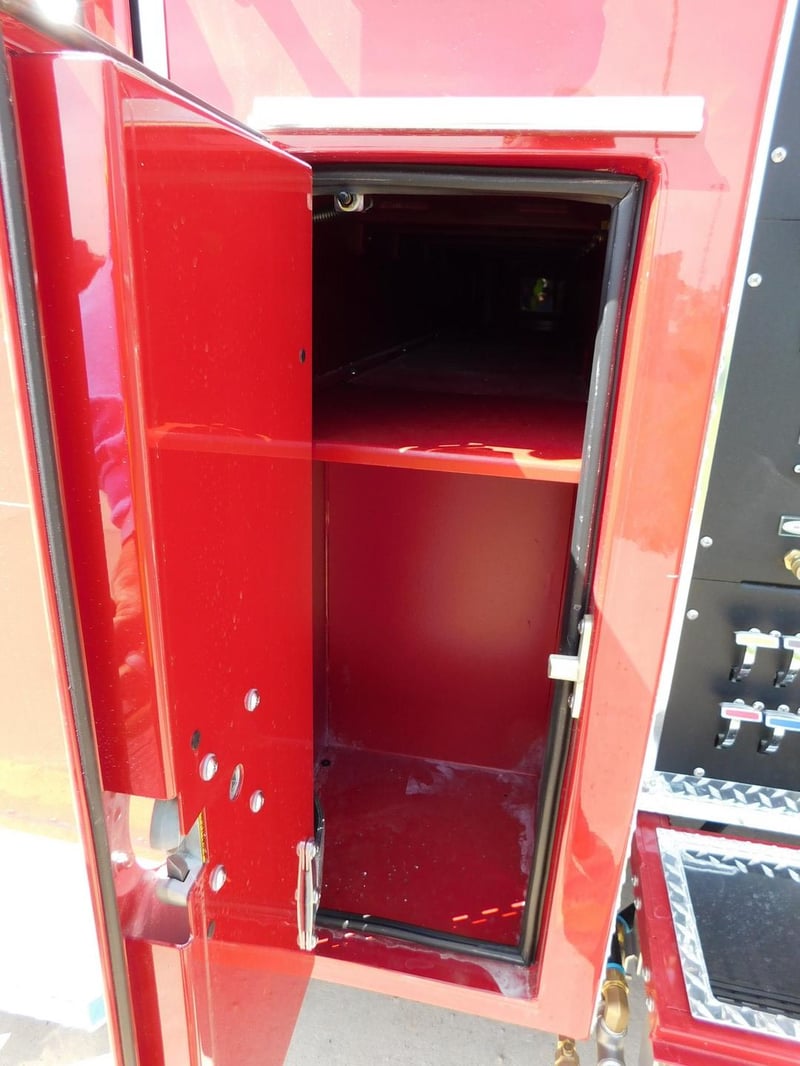 MacQueen Emergeny Equipment 1 (216) JPG