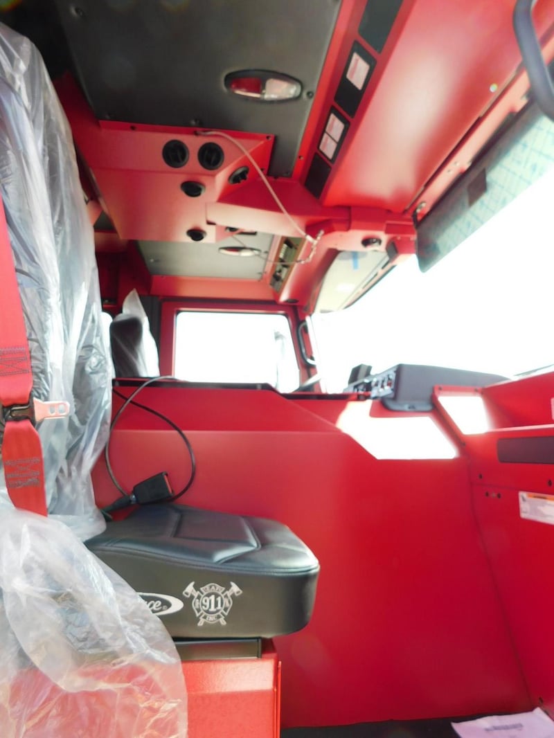 MacQueen Emergeny Equipment 1 (235) JPG