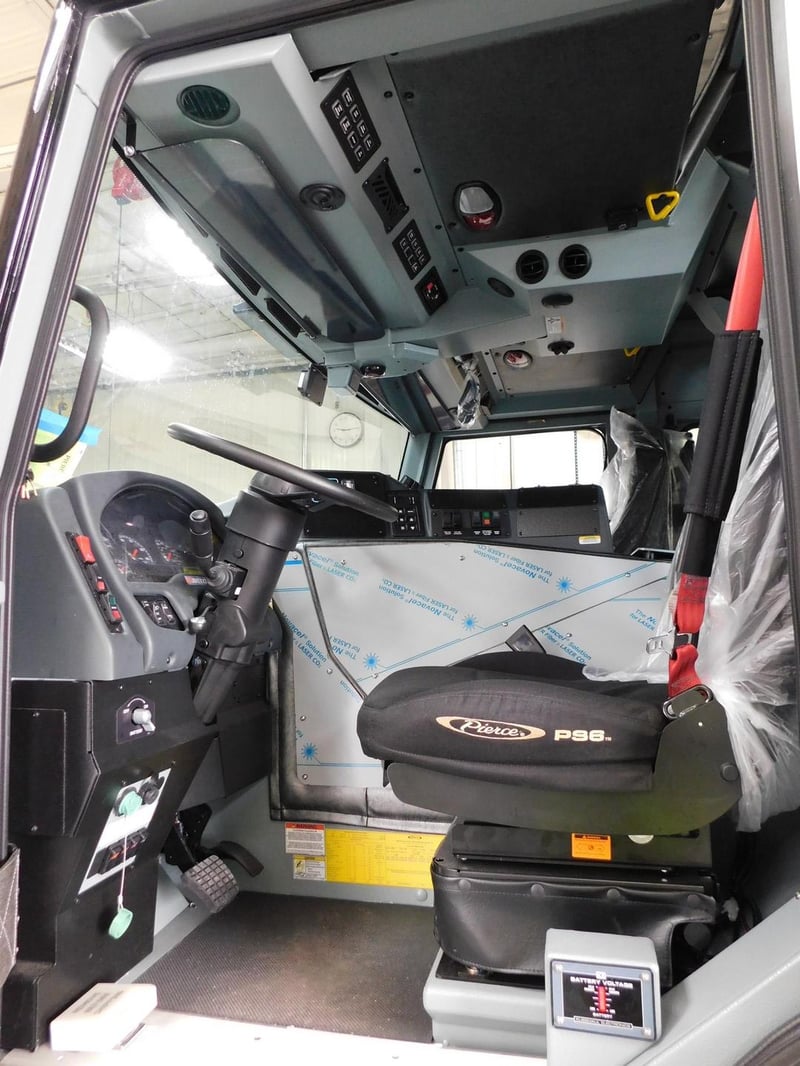 MacQueen Emergeny Equipment 1 (392) JPG