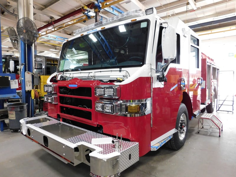MacQueen Emergeny Equipment 1 (418) JPG