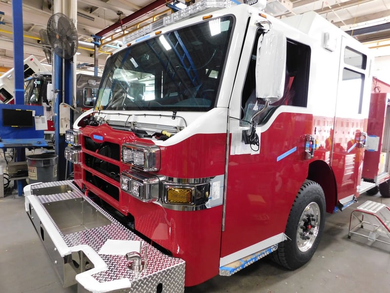 MacQueen Emergeny Equipment 1 (422) JPG