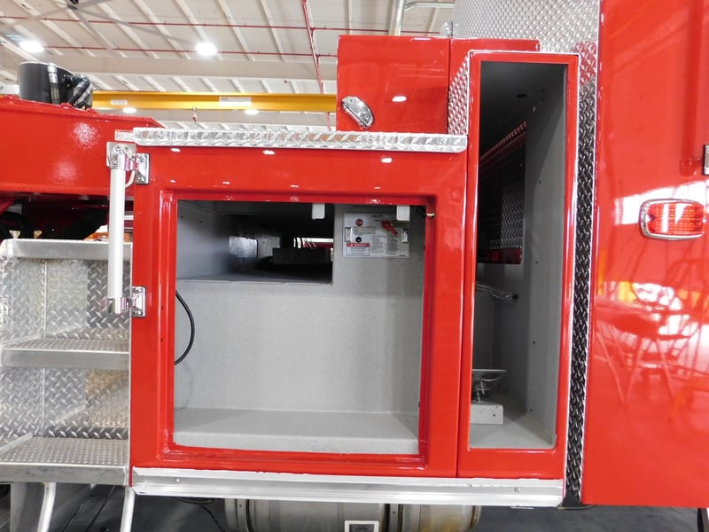 MacQueen Emergeny Equipment 1 (492) JPG