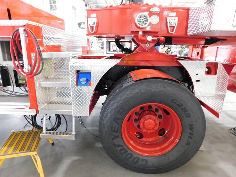 MacQueen Emergeny Equipment 1 (507) JPG