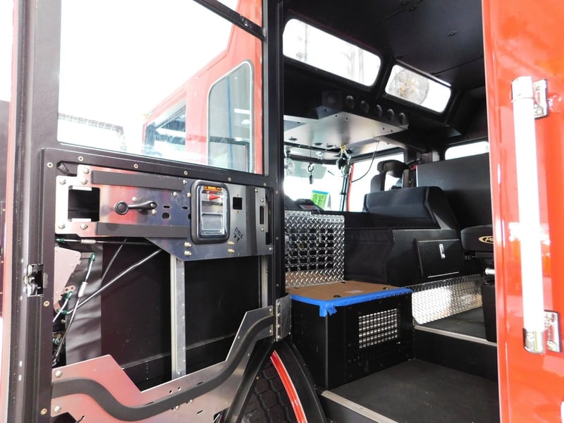 MacQueen Emergeny Equipment 1 (512) JPG