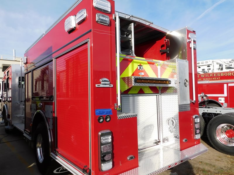 MacQueen Fire 01 (74) JPG
