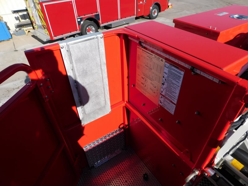 MacQueen Fire 12 10 (434) JPG