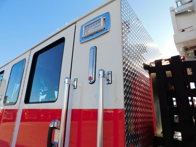 MacQueen Fire 12 10 (459) JPG