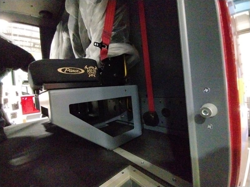 MacQueen Solution B 172 jpg