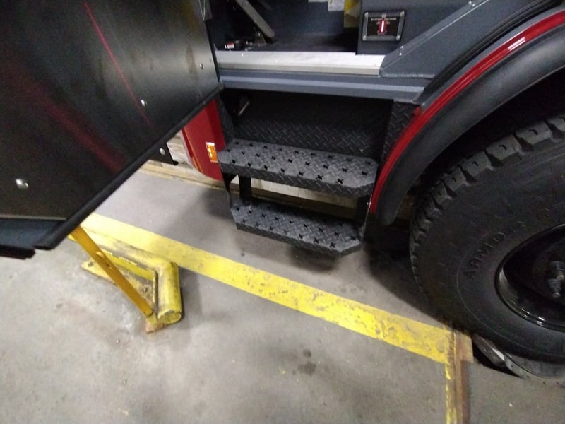 MacQueen Solutions A 205 jpg