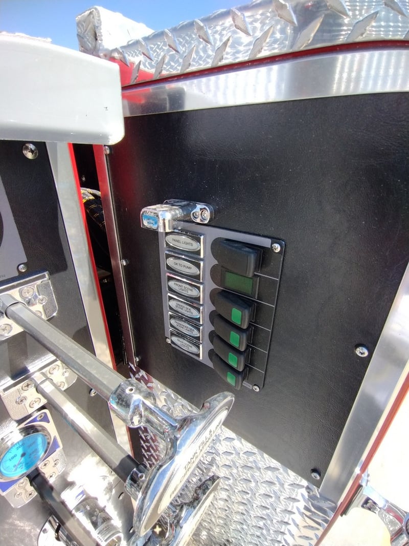 MacQueen Solutions A 222 jpg