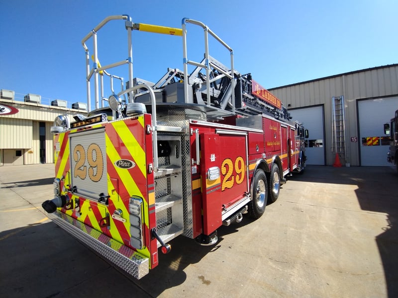 MacQueen Solutions A 52 jpg