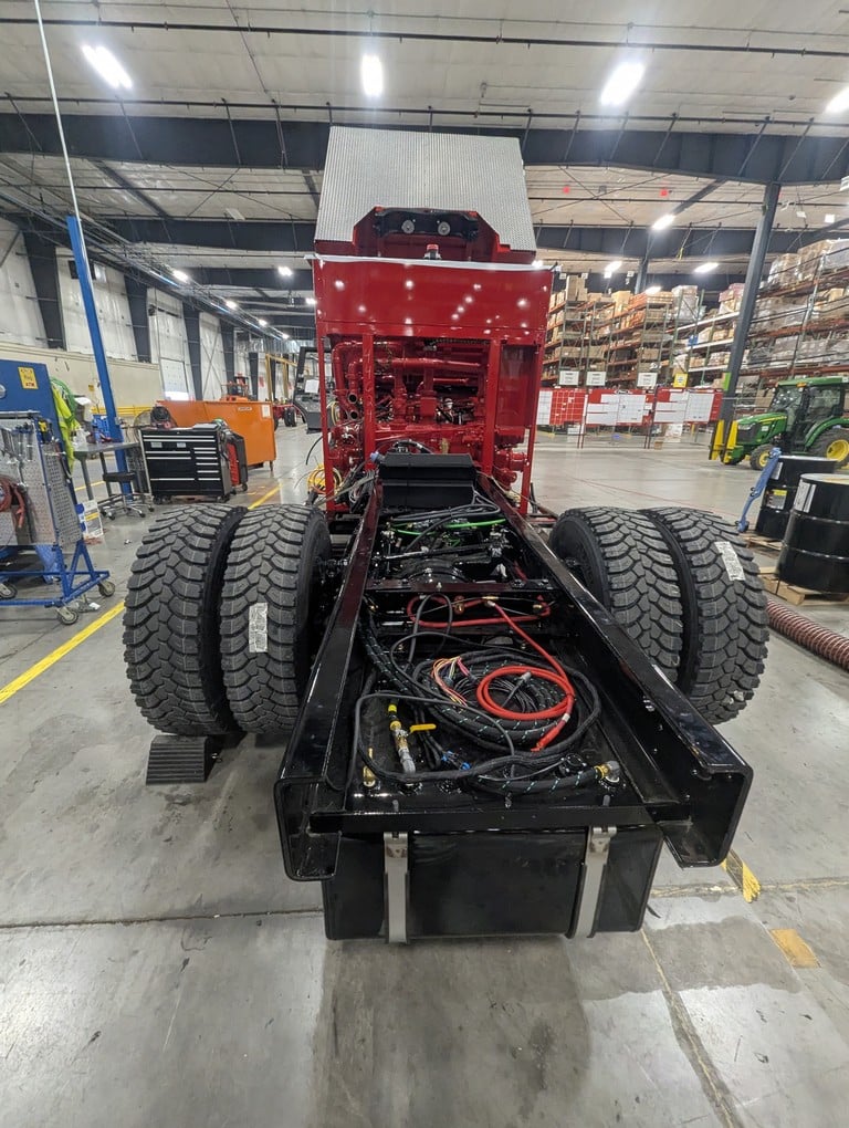 MacQueen Team 753 jpg