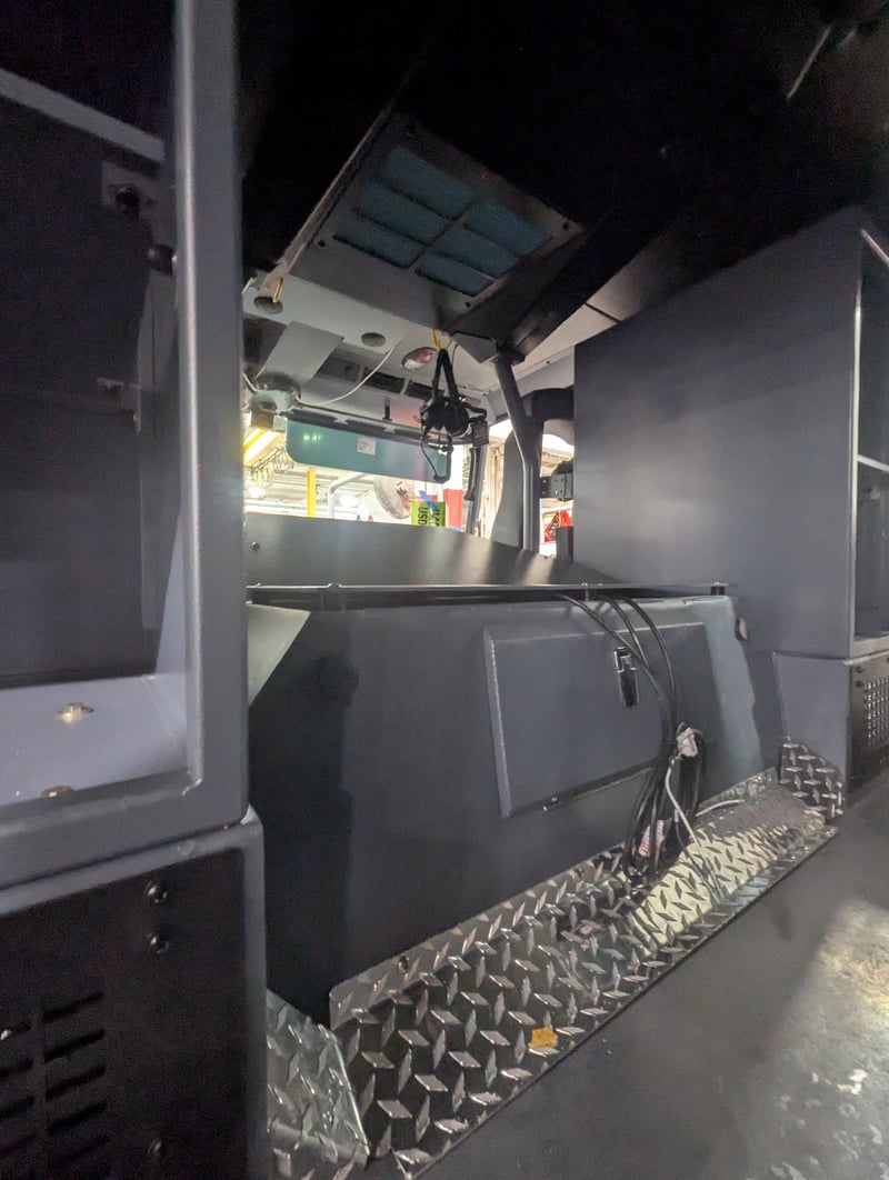 MacQueen 582 jpg