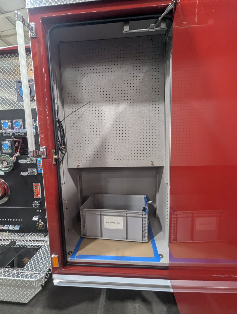 MacQueen 588 jpg