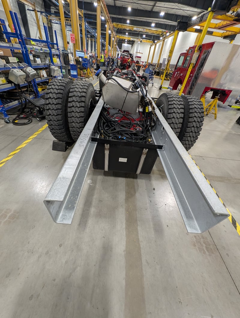 Macqueen 01 (100) jpg