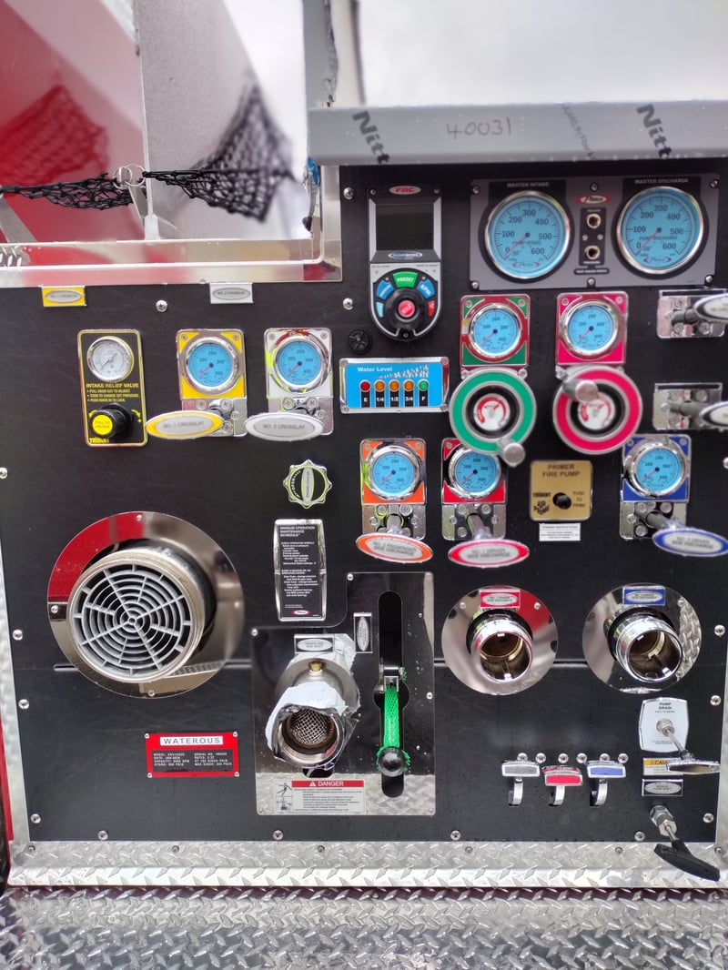 Macqueen 02 (584) jpg