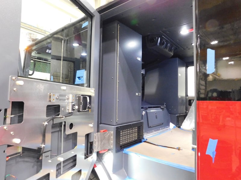 Macqueen Emergency 4 01 172 JPG