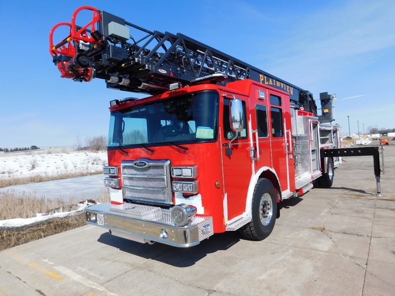 Macqueen Emergency 4 01 206 JPG