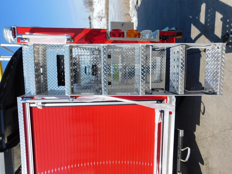 Macqueen Emergency 4 01 240 JPG