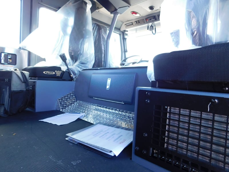 Macqueen Emergency 4 01 266 JPG