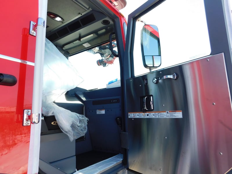 Macqueen Emergency 4 01 267 JPG