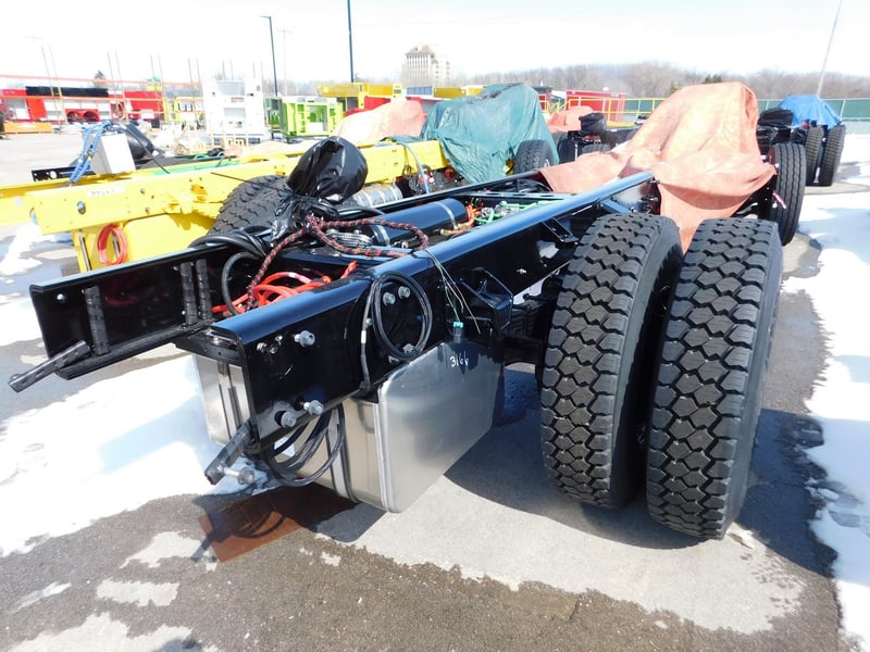 Macqueen Emergency 4 01 358 JPG