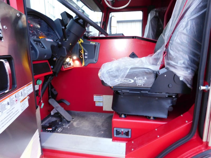Macqueen Emergency 4 01 487 JPG
