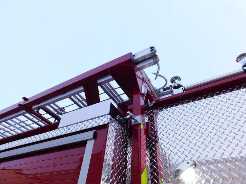 Macqueen Emergency 4 01 516 JPG