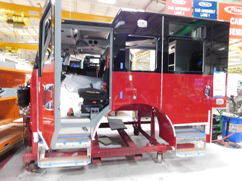 Macqueen Emergency 4 01 551 JPG