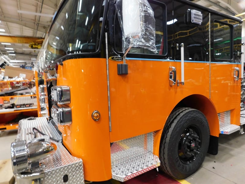 Macqueen Emergency 4 01 562 JPG
