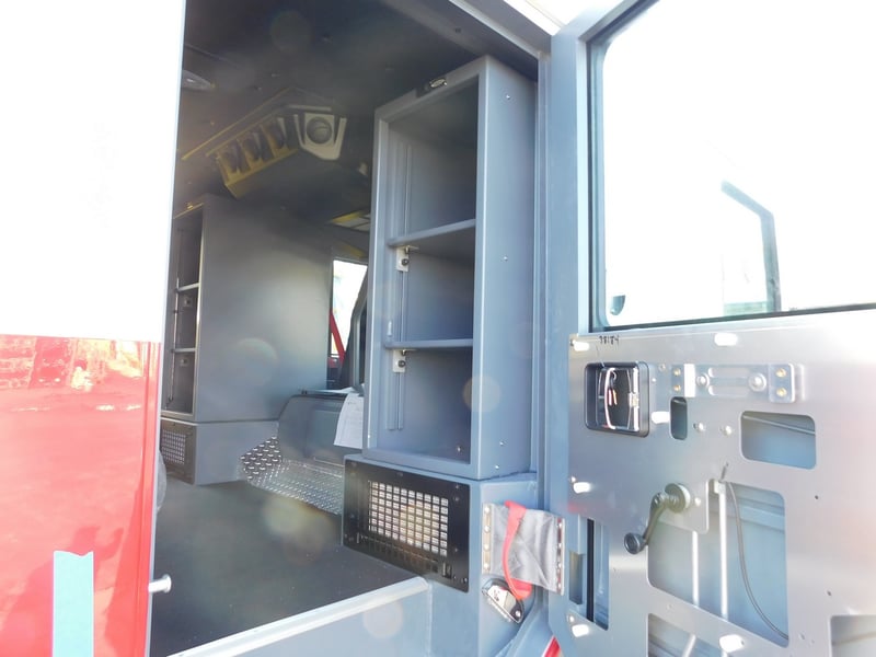 Macqueen Emergency 4 01 64 JPG
