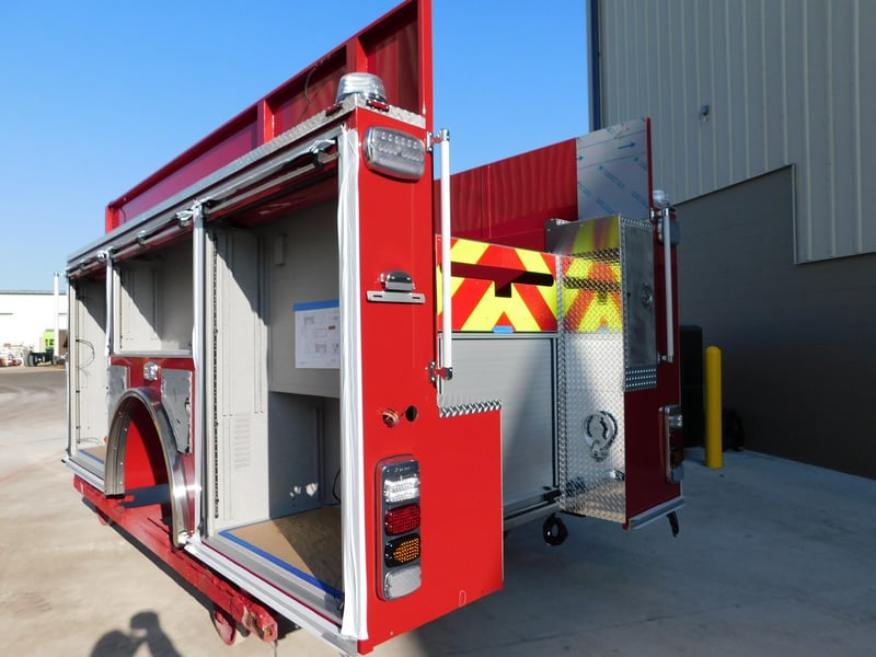 Macqueen Fire Equipment 1 14 Pic 1 (136) JPG