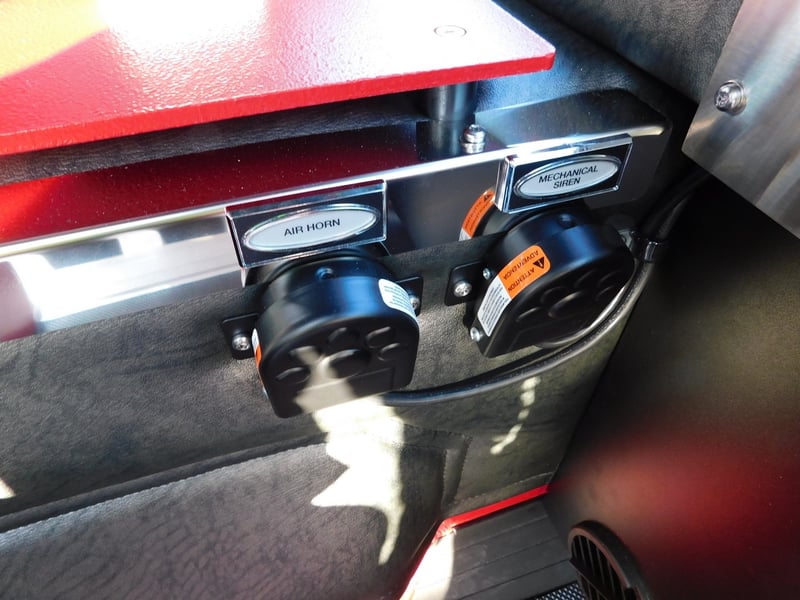 Macqueen Fire Equipment 1 14 Pic 1 (471) JPG