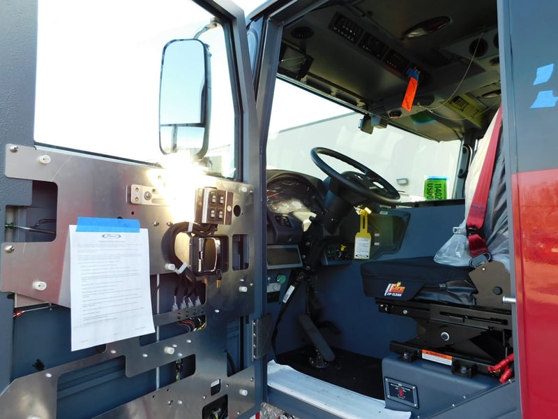 Macqueen Fire Equipment 1 14 Pic 1 (486) JPG