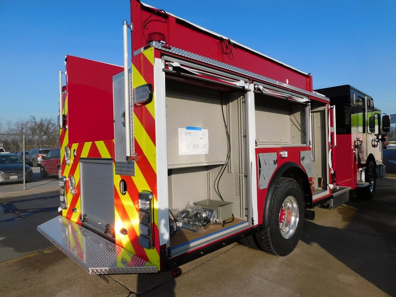 Macqueen Fire Equipment 1 14 Pic 1 (539) JPG