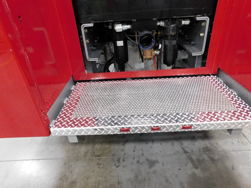 Macqueen Fire Equipment 1 14 Pic 1 (623) JPG